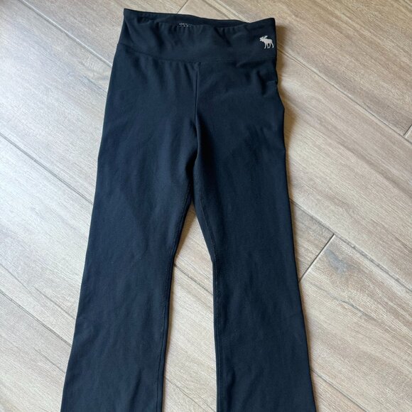 Abercrombie & Fitch Kids Black Active Leggings – Girls’ Size 13/14 - Picture 1 of 4